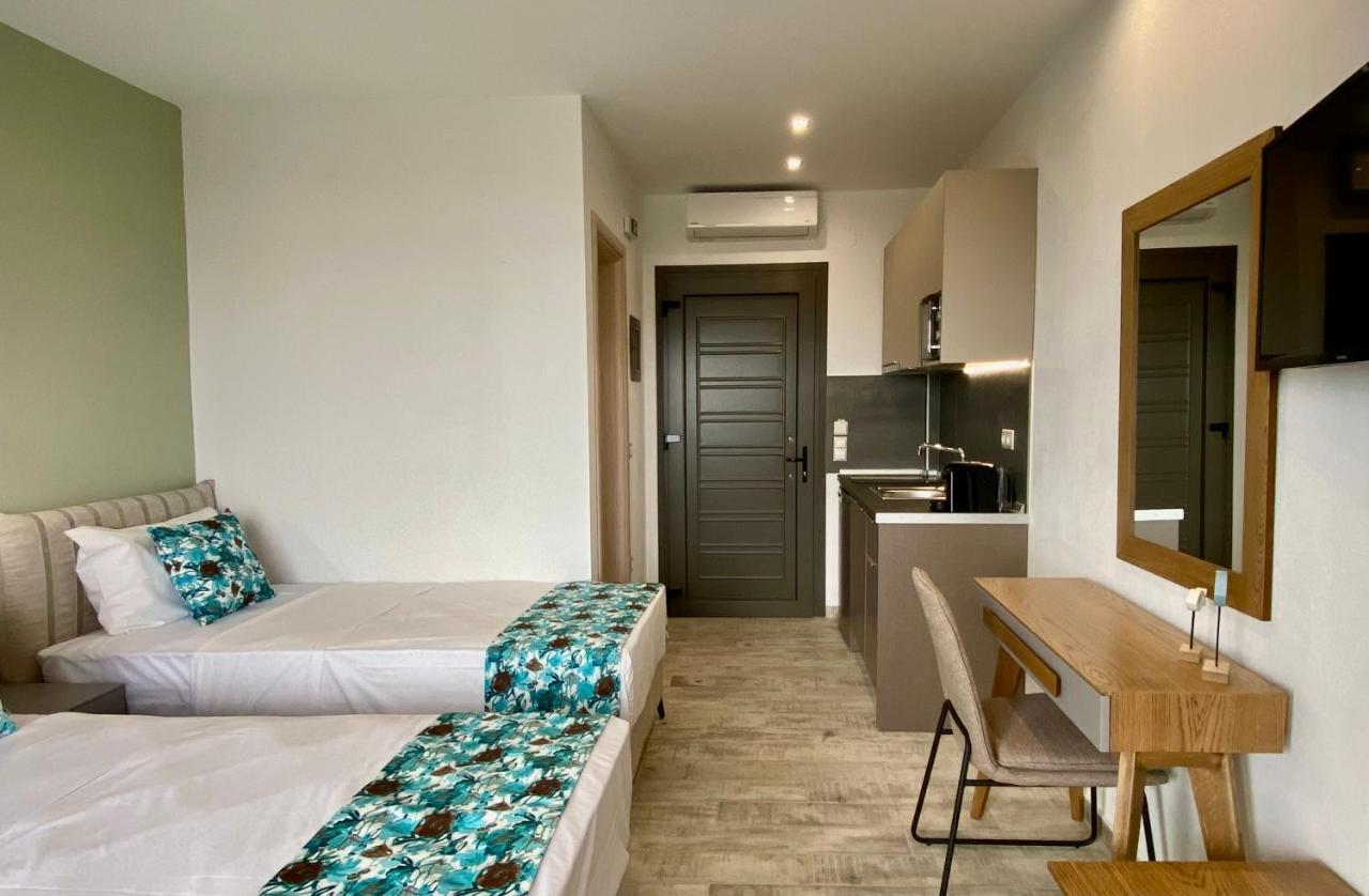 Thea Luxury Apartments Vourvourou Exteriör bild