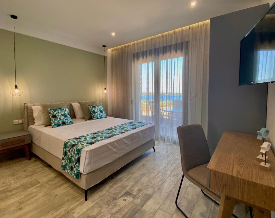 Thea Luxury Apartments Vourvourou Exteriör bild