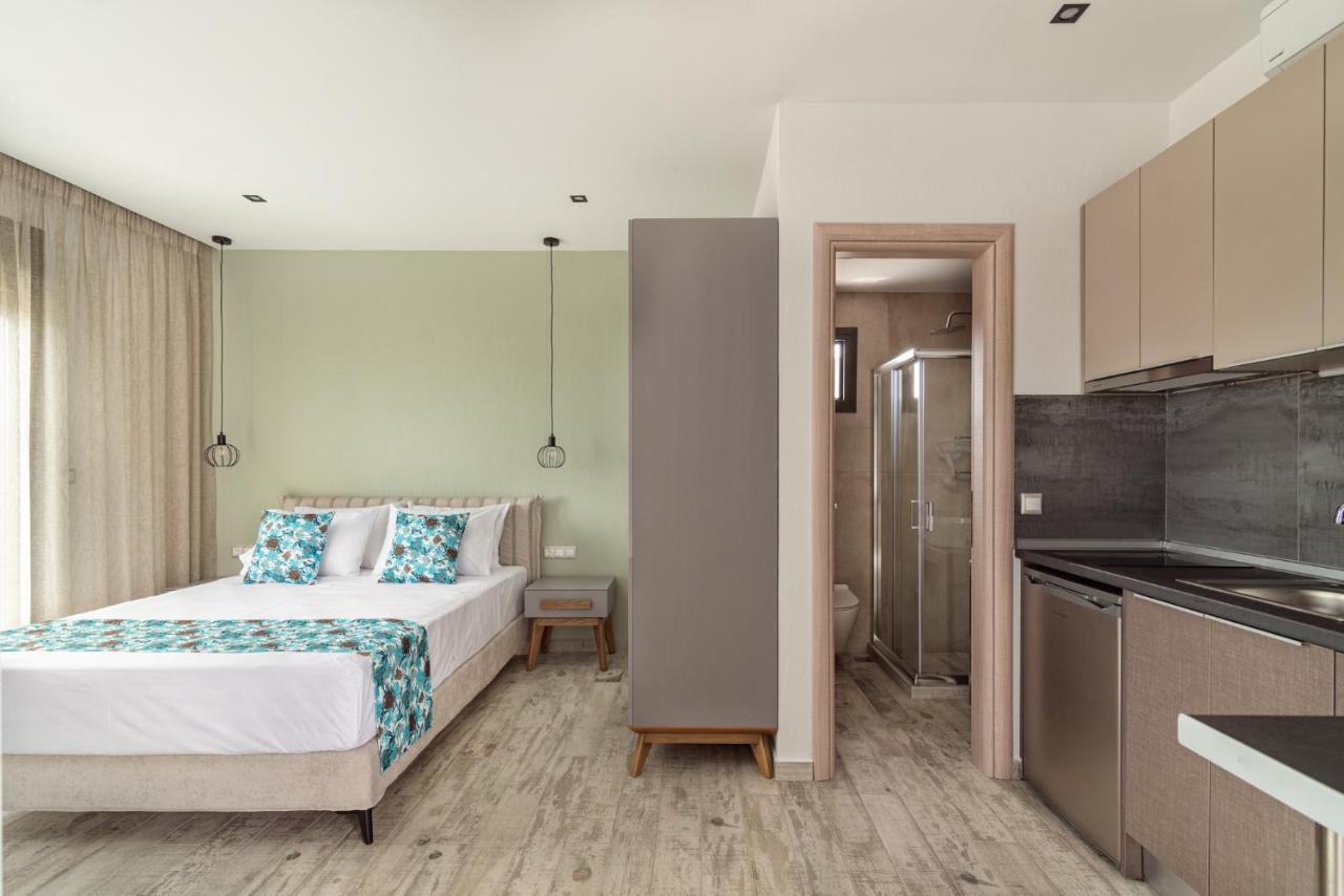 Thea Luxury Apartments Vourvourou Exteriör bild
